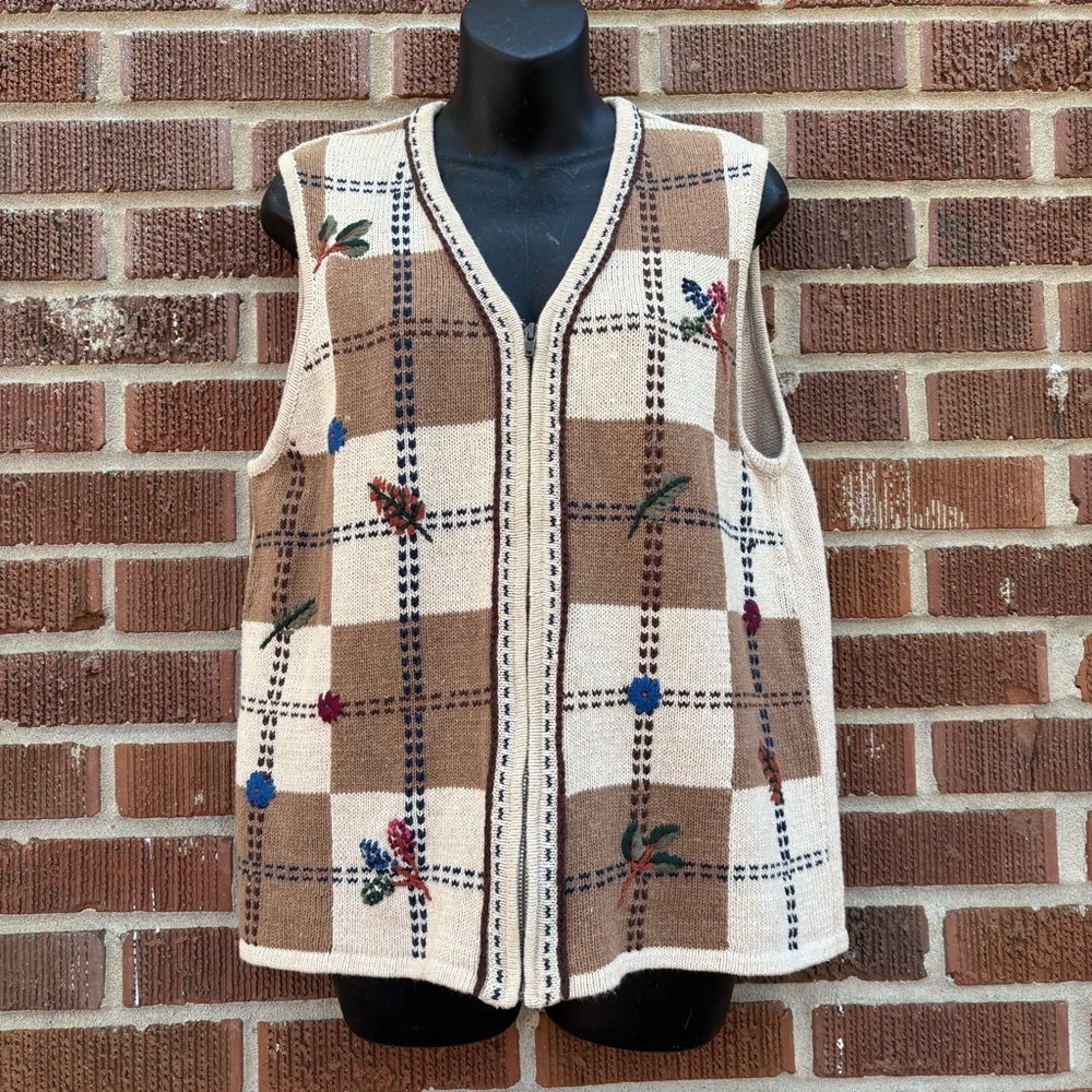 Vintage Classic Elements Womens XL Sweater Vest Fall Autumn Leaves Embroidered